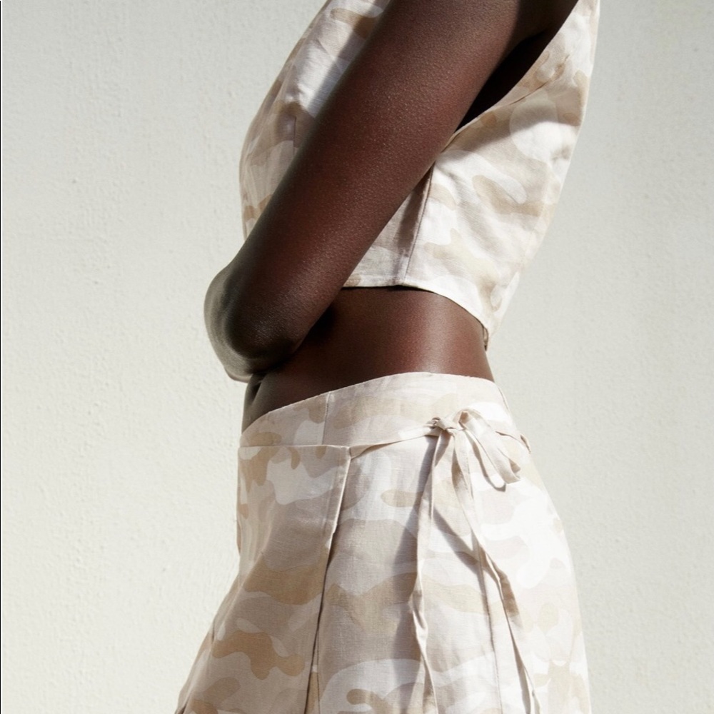 Zara Camo printed mini skirt - Picture 4 of 6